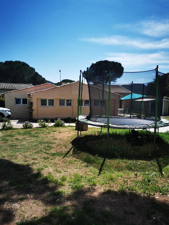 F2 Independant De 50M2 Le Muy Exterior photo
